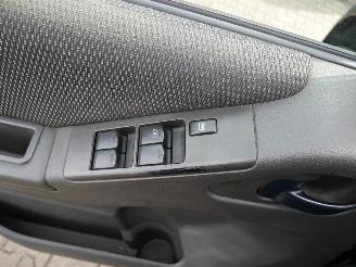 Nissan Navara KING CAB 4x4 picture 15