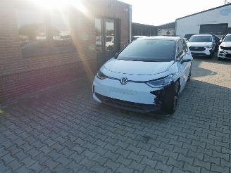 skadebil auto Volkswagen ID.3 PRO 150 KW 2024/10