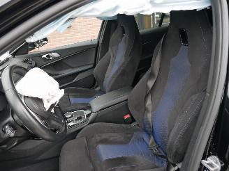 BMW 1-serie 120D M-SPORT picture 13