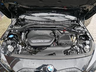 BMW 1-serie 120D M-SPORT picture 11