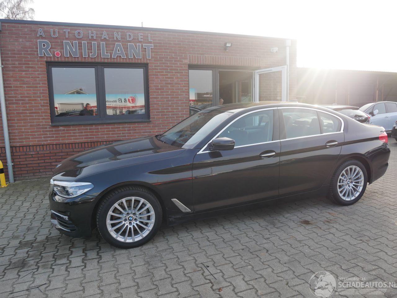 BMW 5-serie 530 D X-DRIVE LEER LED ACC