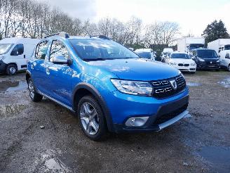 Unfallwagen Dacia Sandero STEPWAY PRESTIGE LEER 2017/4