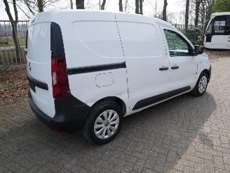 Renault Express  picture 2