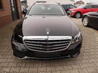 Mercedes E-klasse E 200 D BUSINESS HEAD-UP picture 3