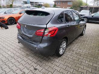 BMW 2-serie 218 d ACTIVE TOURER SPORT LINE LEER LED AUTOMAAT picture 3