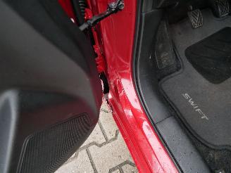 Suzuki Swift  picture 9