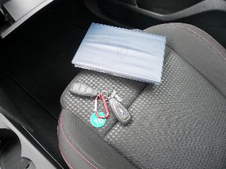 Ford Focus ST-LINE LED AUTOMAAT MOTORSCHADE!!! picture 16