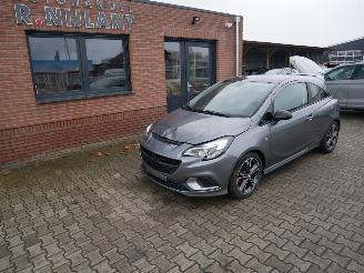 Schadeauto Opel Corsa GSI OPC LEER BI-XENON 2019/6