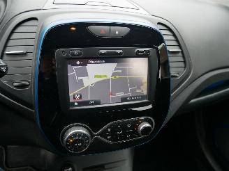 Renault Captur LIMITED picture 15