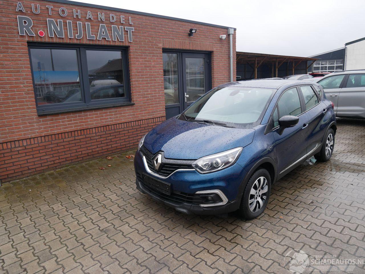Renault Captur LIMITED