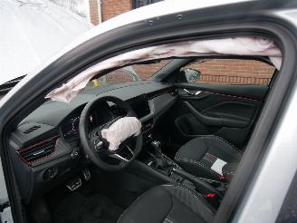 Skoda Scala MONTE CARLO PANORAMADAK DSG MATRIX LED ACC picture 11