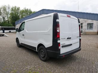 Renault Trafic L1H1 MOTORSCHADE picture 3