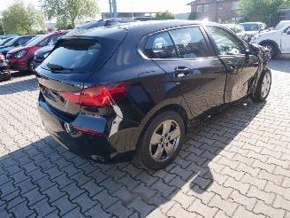 BMW 1-serie 116 D picture 5