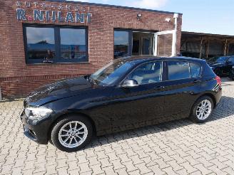Schadeauto BMW 1-serie 116 D 2018/10