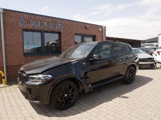 krockskadad bil auto BMW X3 M-SPORT X-DRIVE PANORAMADAK LEER LED ACC 2024/11