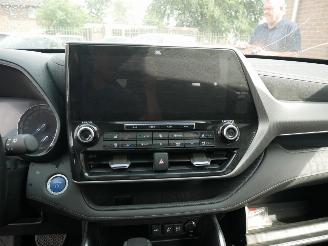 Toyota Highlander AWD LEER LED PANORAMADAK 7 PERSOONS picture 15