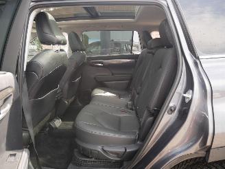 Toyota Highlander AWD LEER LED PANORAMADAK 7 PERSOONS picture 16