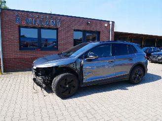 uszkodzony samochody osobowe Skoda Elroq RS LOUNGE 4x4 ALCANTARA ACC 2025/11