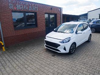 Schadeauto Hyundai I-10  2025/5