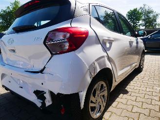 Hyundai I-10  picture 8