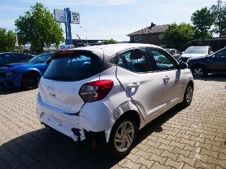 Hyundai I-10  picture 3