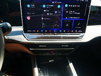 Volkswagen Passat ELEGANCE picture 18