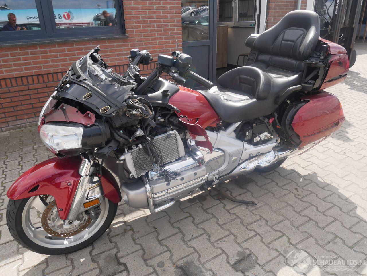 Honda GoldWing 