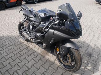 Yamaha  R7 YZF picture 4