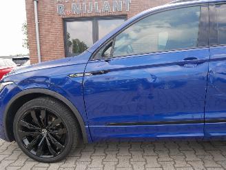 Volkswagen Tiguan R-LINE 4MOTION HEAD UP HARMAN KARDON LEER IQ LIGHT picture 6