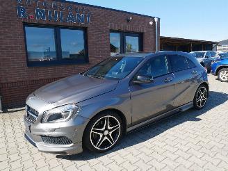 krockskadad bil auto Mercedes A-klasse A 220 D AMG CARLSSON BODY KIT PANORAMADAK ALCANTARA 2014/2