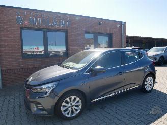 Unfallwagen Renault Clio INTENS 2021/4