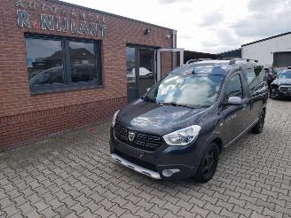 Schadeauto Dacia Dokker STEPWAY 2020/2