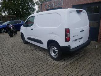 Fiat Doblo L1H1 VIRTUAL COCKPIT AUTOMAAT picture 5