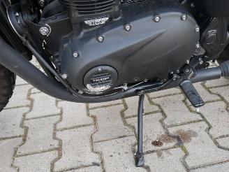 Triumph Bonneville T 120 BLACK picture 8
