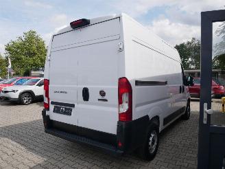 Fiat Ducato L2H2  SPRINGT SOMS UIT 1e VERSNELLING picture 3