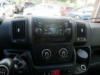 Peugeot Boxer L2H2 8 PERSOONS picture 15