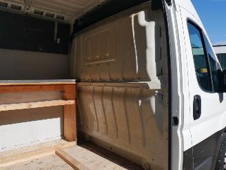 Peugeot Boxer L2H2 MOTORSCHADE picture 13
