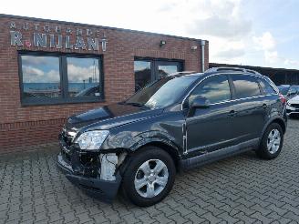 Unfallwagen Opel Antara  2016/9
