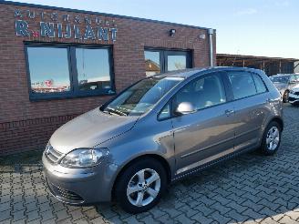 Schadeauto Volkswagen Golf plus TOUR   66739 km 2007/2