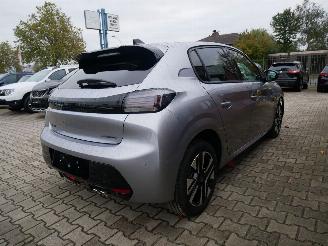 Peugeot 208 ALLURE picture 3