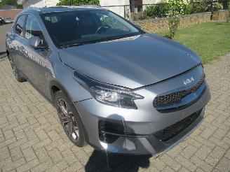 Kia Xceed 1.0T 120Pk 22.000km!! Climatronic Halfleer Navi Camera Keyless-Go ..... picture 7