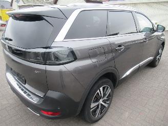 krockskadad bil auto Peugeot 5008 Puretech130 Aut. GT  7-Zits Climatronic HalfLeer Navi Camera Keyless-Go StoelVerwarming... 2023/10