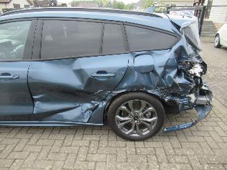 Ford Focus 1.0Ecoboost 155pk AUT. M-Hybrid  ST-LINE X Climat Navi Camera Stoel/StuurVerwarming..... picture 3