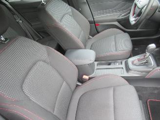 Ford Focus 1.0Ecoboost 155pk AUT. M-Hybrid  ST-LINE X Climat Navi Camera Stoel/StuurVerwarming..... picture 18