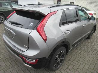 skadebil auto Kia Niro 1.6 Plug-in-Hybrid Aut 25.300km!! Climatronic HalfLeer Navi Camera Keyless-Go StoelStuur Verwarming.... 2024/5
