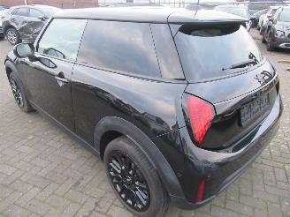 Avarii autoturisme Mini Cooper Cooper C 1.5 Aut. 7.817km!! Climatronic HalfLeer Navi Camera Panorama-D Head-Up Stoel/Stuur-Verwarming... 2024/12
