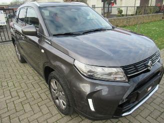 Suzuki Vitara 1.4 Aut Hybrid Climat Navi Camera StoelVerwarming..... picture 2