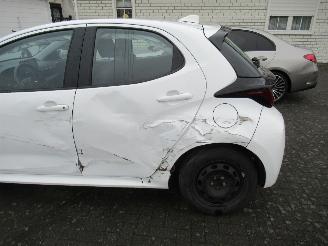 Toyota Yaris 1.5HYBRID Aut. 56.200km  Climat Camera CruiseControl....... picture 8