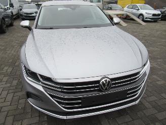 Volkswagen Arteon ShootingBrake Plugin-Hybrid Aut. GTE Climatronic Leer Navi Camera Keyless-Go StoelVerwarming E.Stoelen picture 3