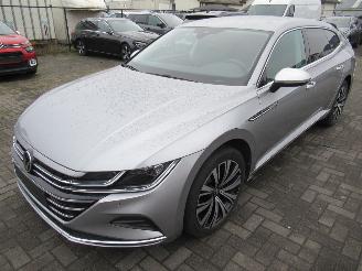 krockskadad bil auto Volkswagen Arteon ShootingBrake Plugin-Hybrid Aut. GTE Climatronic Leer Navi Camera Keyless-Go StoelVerwarming E.Stoelen 2023/5